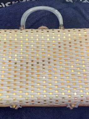 VINTAGE HAND BAG  ,BAKELITE HANDLES ETC , made in BRITISH HONG KONG 1950s